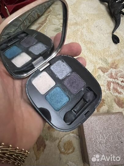 Тени для век