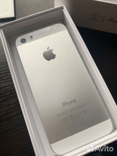 iPhone 5S, 16 ГБ