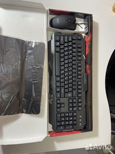 Клавиатура+мышка+коврик