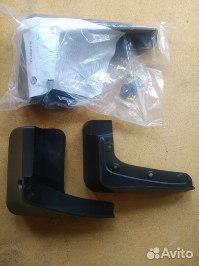 Комплект брызговиков Subaru forester 4