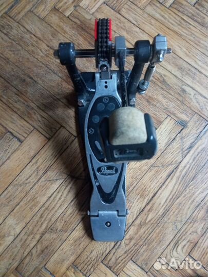 Педаль бас-барабана. Pearl Eliminator