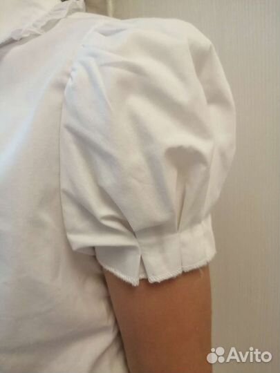 Блузка школьная новая 122-128