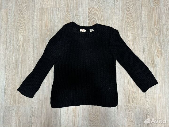 Свитер женский