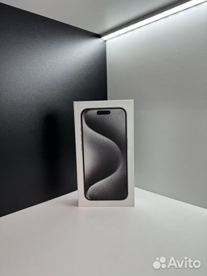 iPhone 15 Pro, 256 ГБ