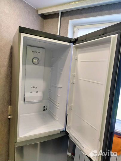 Холодильник haier