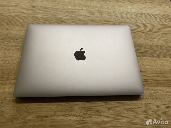 Apple macbook Air 13 m1
