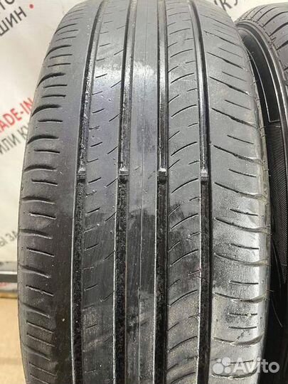 Dunlop Enasave EC300+ 215/60 R17 96M