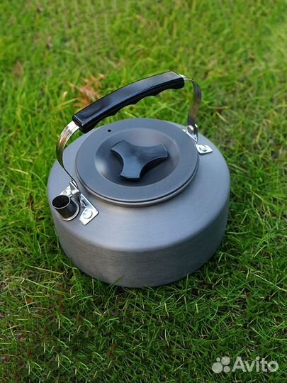 Чайник из алюминия для кемпинга в чехле