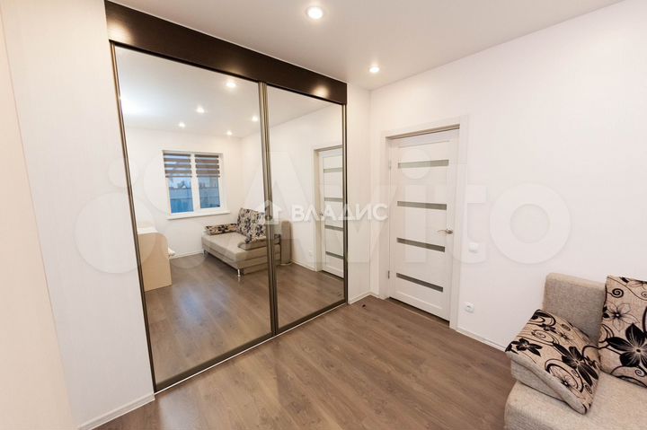 Дом 139 м² на участке 7,4 сот.