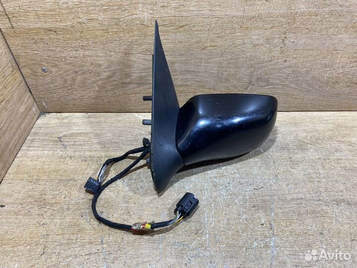 Зеркало левое Ford Fiesta 4 Арт. 7721489