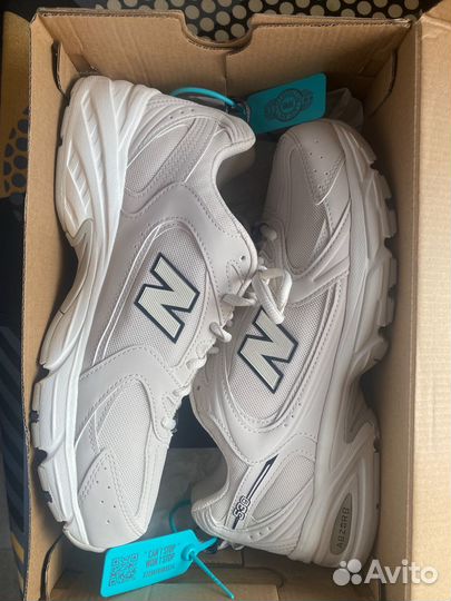 Кроссовки мужские new balance