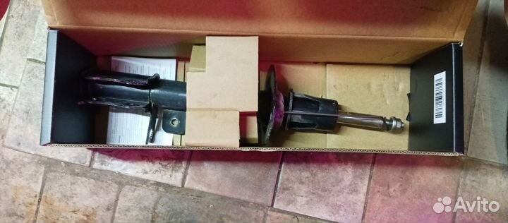 Задние стойки chevrolet lacetti