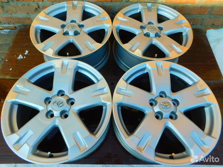 Оригинал литья R18, «Toyota RAV4»; 5/114,3