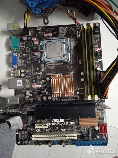 Материнская плата 775 с процессором и памятью