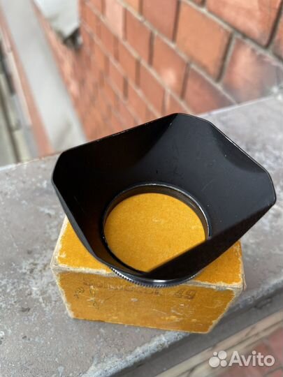 Бленда металлическая на объектив с резьбой 49mm