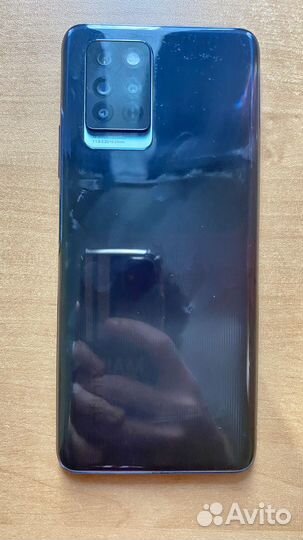Телефон Infinix Note 10 Pro