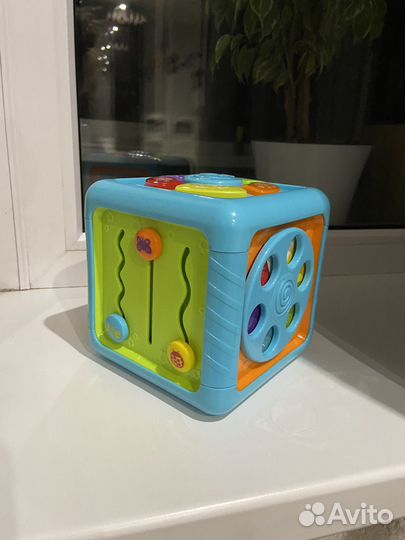 Развивающие игрушки