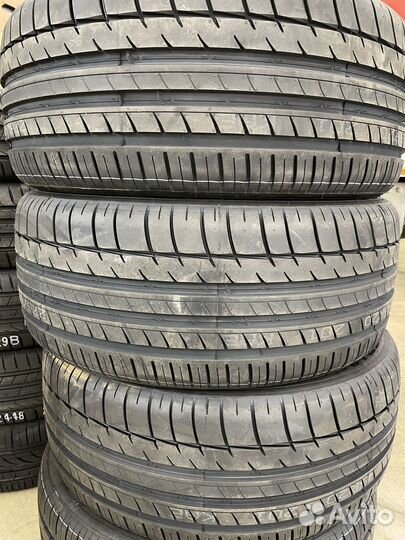 Triangle Sports TH201 275/40 R22 108Y