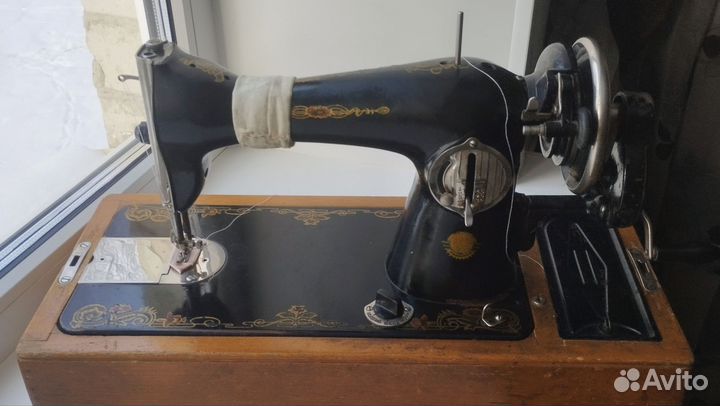 Швейная машинка ручная
