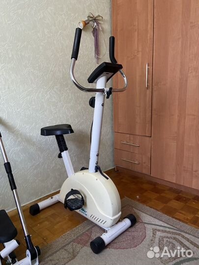Тренажор велосипед