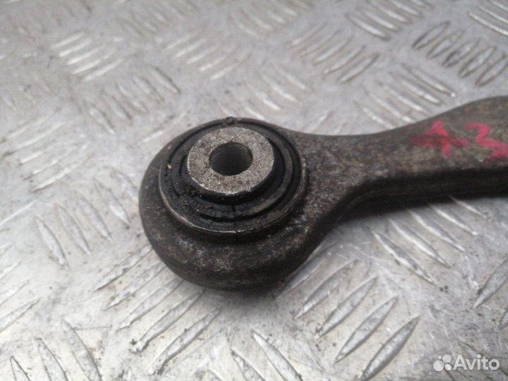 Рычаг подвески задний правый Audi A4 B8 cala 2008