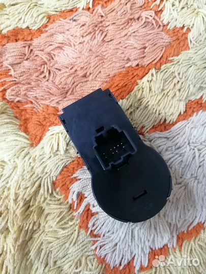 Переключатель света фар