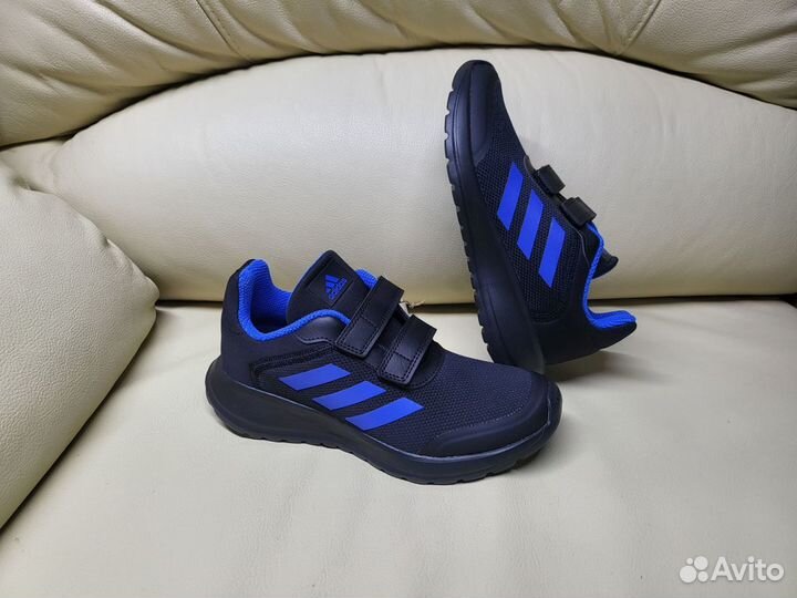 Кроссовки Adidas новые 35, 36, 36.5, 37, 38