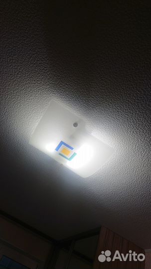 Светильник потолочный