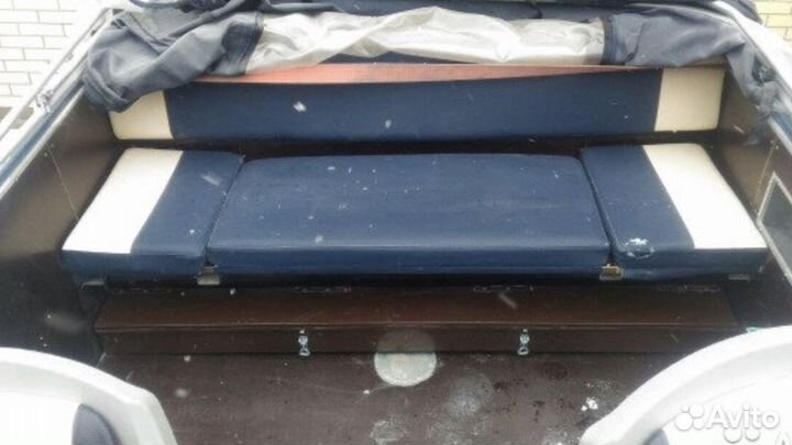 Катер Восток Амур