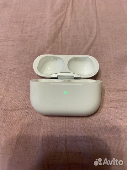 Box airpods