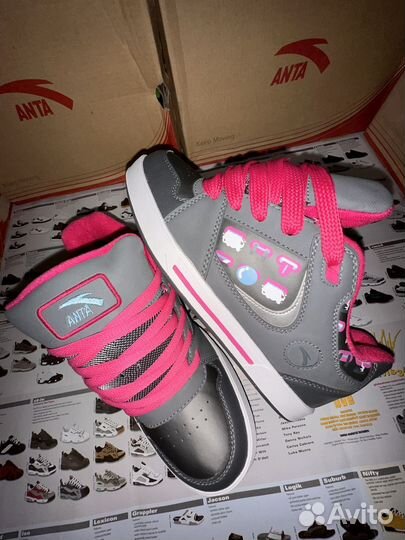 Anta Grey/White/Pink 2010 (adio dvs globe osiris)