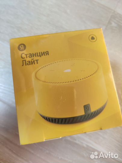 Умная колонка Яндекс Станция Лайт с Алисой