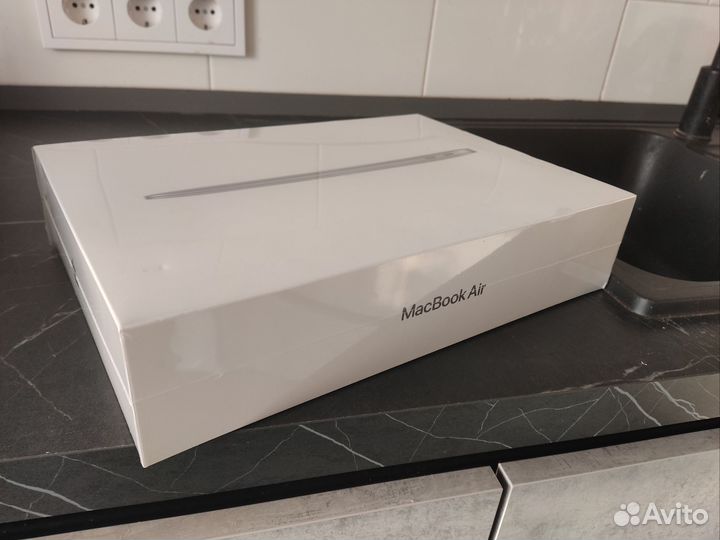 Macbook air 13 m1 256 space gray
