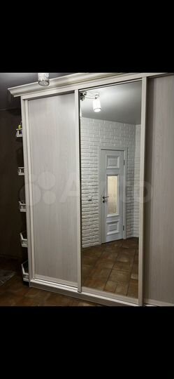 2-к. квартира, 50 м², 4/9 эт.