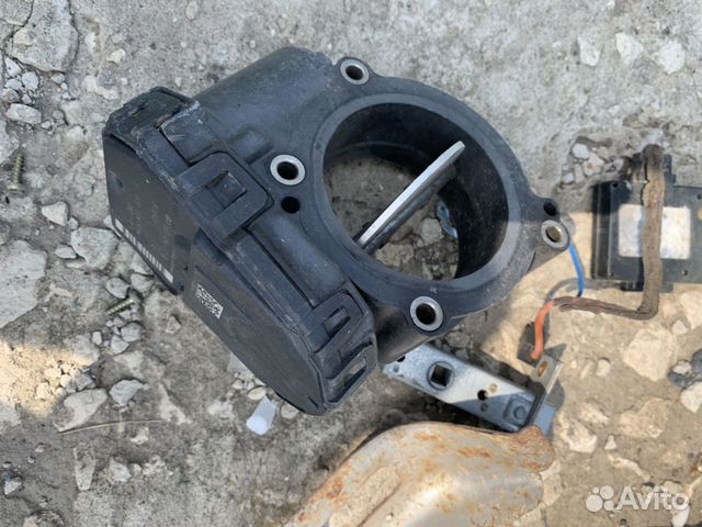 Дроссельная заслонка Мерседес 1.8td 2.2TD