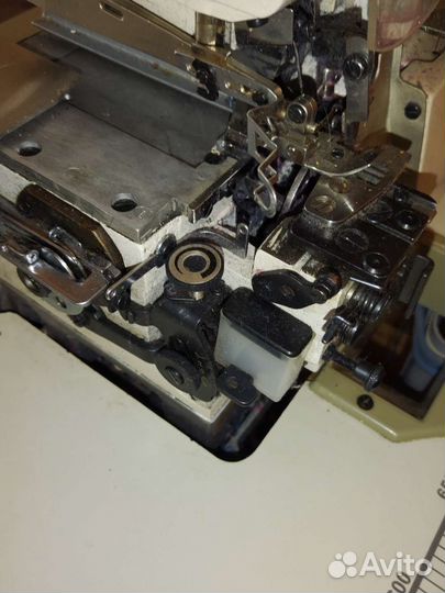 Оверлок промышленный тупикал