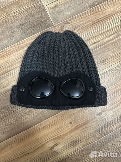 C p company шапка