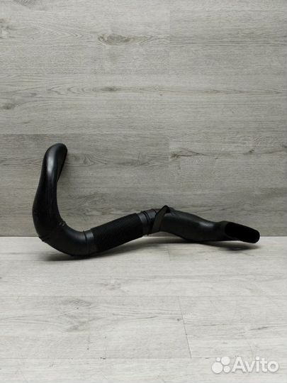 Патрубок воздушного фильтра Mercedes Clk W209