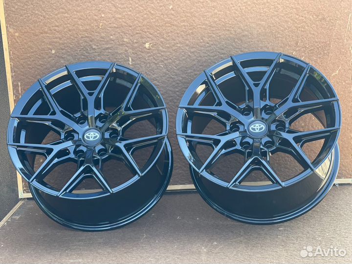 Диски на toyota prado r18 6139.7 Black
