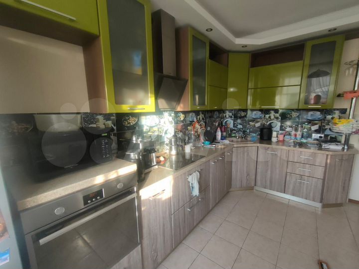 2-к. квартира, 72 м², 18/19 эт.