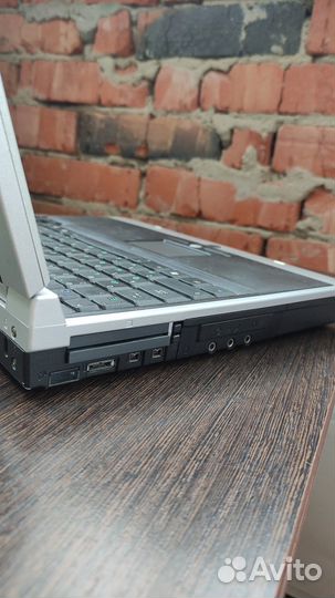 Ноутбук из 2000ых годов. Рабочий раритет