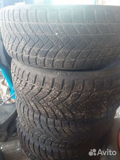 Landsail Winter Lander 195/55 R16