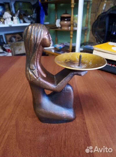 Подсвечник СССР. Силумин. Девушка с чашей