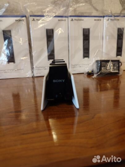 Зарядная станция Dualsense PlayStation 5