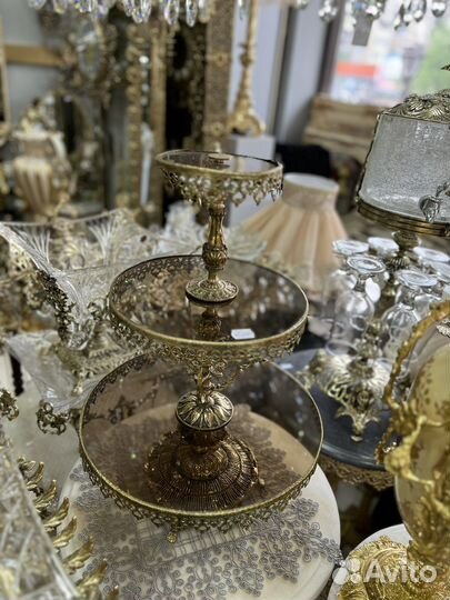 Ваза для фруктов на ножке бронза