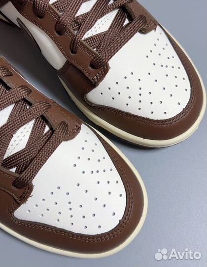 Оригинальные кроссовки Nike Dunk Surfaces In Brown