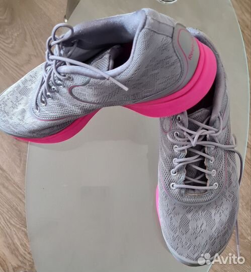 Кроссовки reebok женские