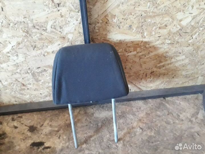 Подголовник Mercedes Vito W639 2.2 OM646 2005