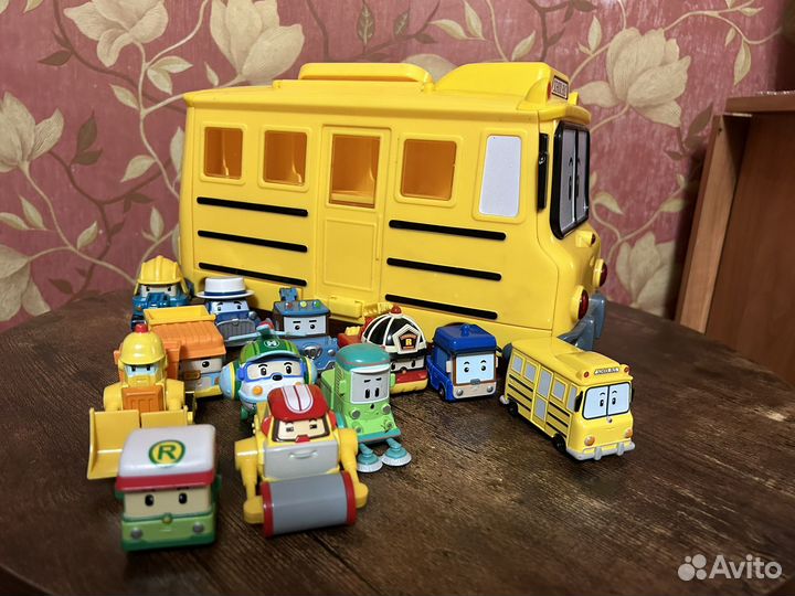 Игрушка Поли Робокар