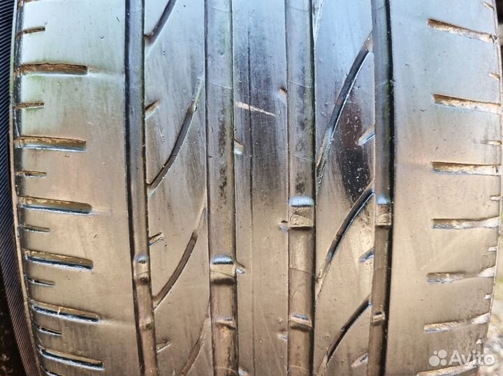 Bridgestone Dueler H/P Sport 215/60 R17 96H